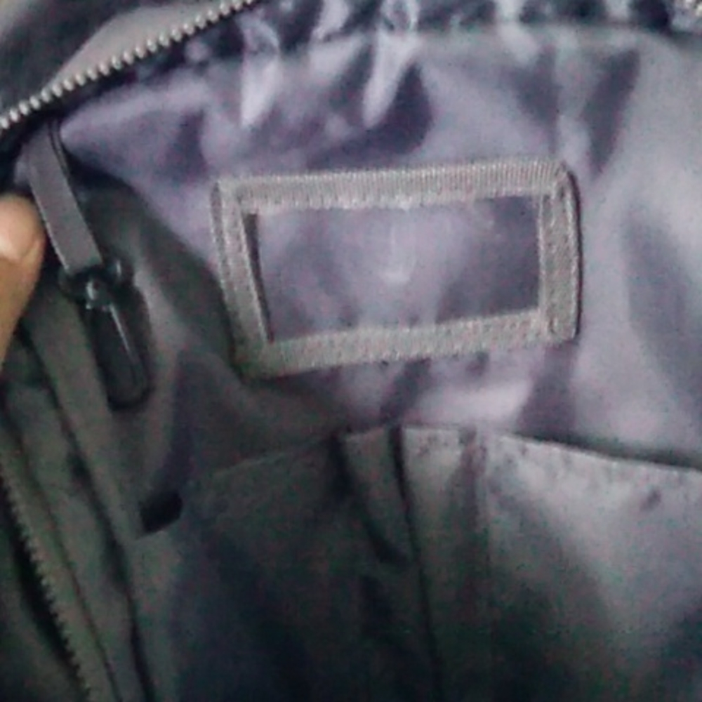 Backpack - Picture 6 of 9